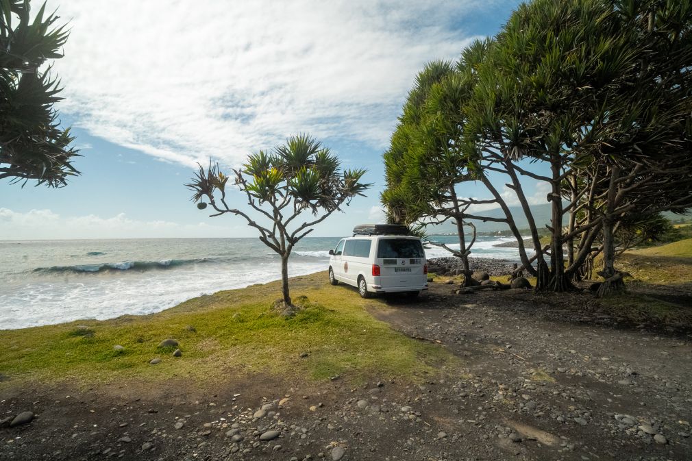 Le charme d'une nuit à la belle étoile, en van aménagé sur l'île de La Réunion