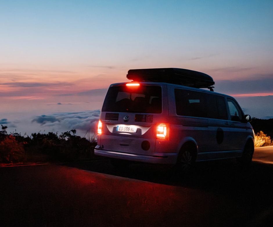 Coucher de soleil depuis le Piton Maïdo sur l'île de la Réunion