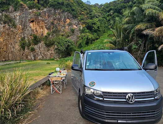 IVAN, van aménagé en location sur l'île de La Réunion